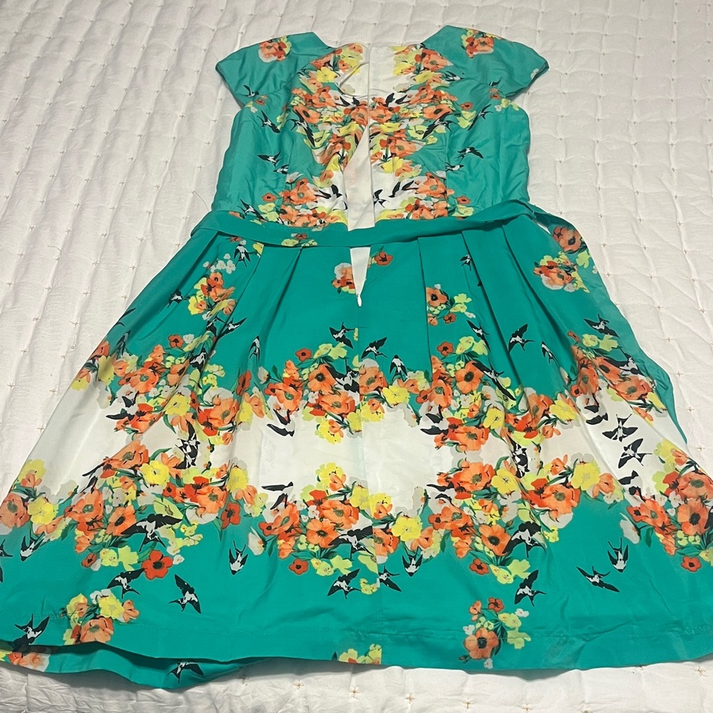 Rabbit Rabbit Rabbit Green Floral Dress - Picture 5 of 6